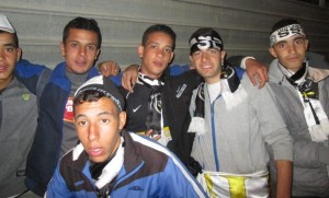 Jeunes supporters de l'ESS &agrave; la fin du match. Cr&eacute;dit photo : Mekfouldji